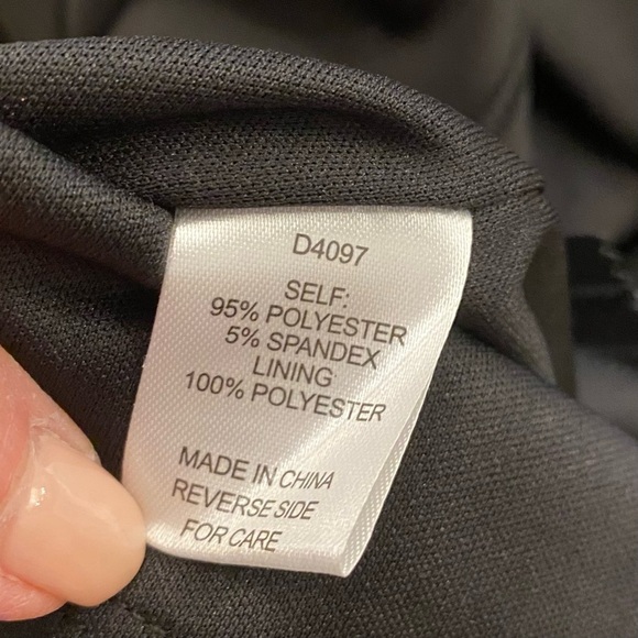 Alexia Admor Women’s Devi V Neck Midi Elegant Black Cape Dress New small - Picture 11 of 16